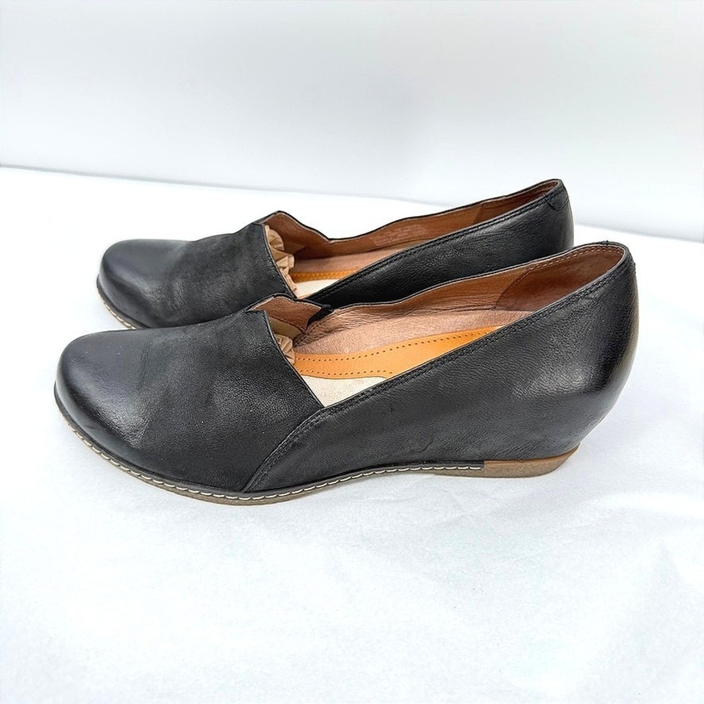 Dansko Manda Wedge Pumps Black Leather Comfort Professional Work Shoes 39/8.5